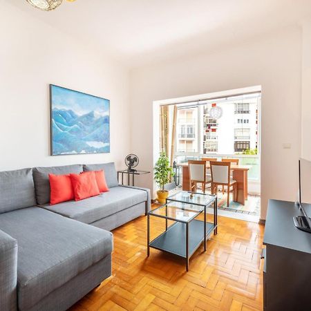 Guestready - Peaceful 1 Bedroom Abode In Estoril Exterior photo
