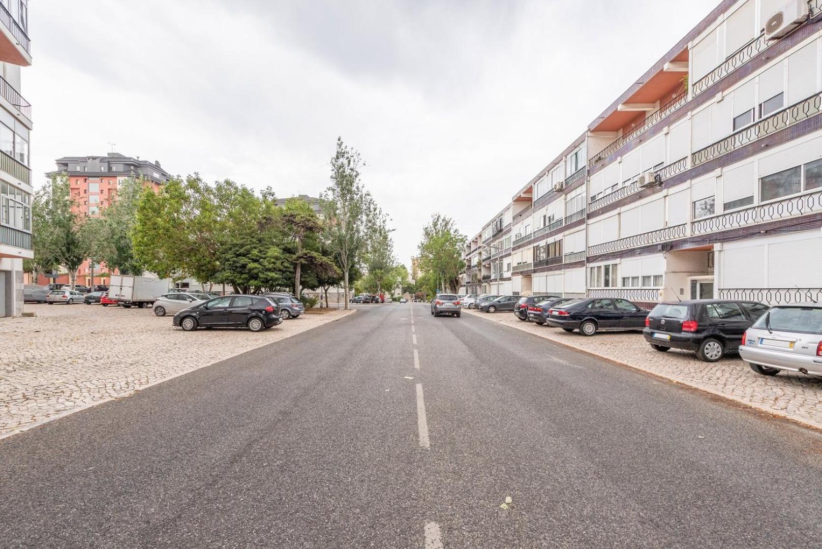 Guestready - Peaceful 1 Bedroom Abode In Estoril Exterior photo