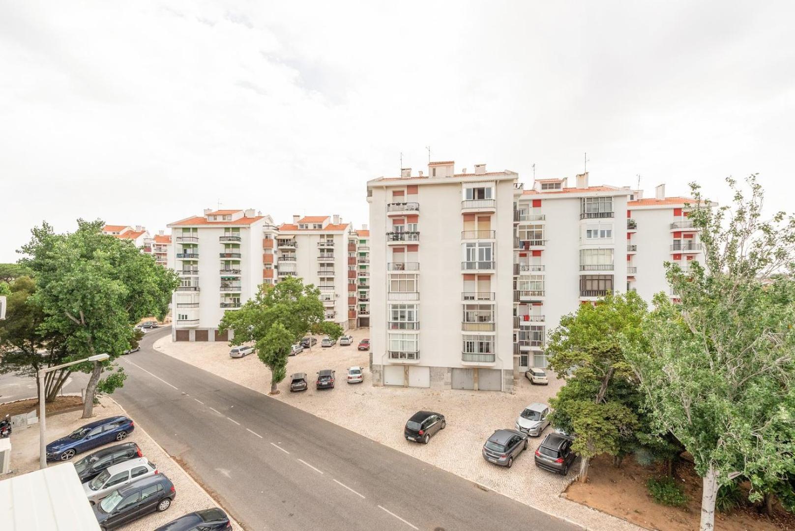 Guestready - Peaceful 1 Bedroom Abode In Estoril Exterior photo